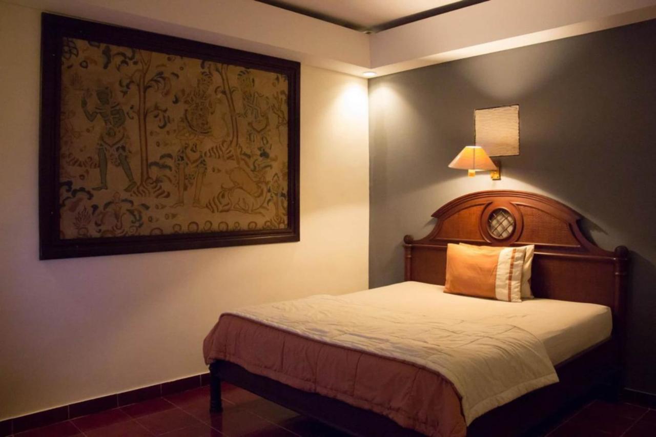Pecatu Guesthouse Uluwatu  Ngoại thất bức ảnh