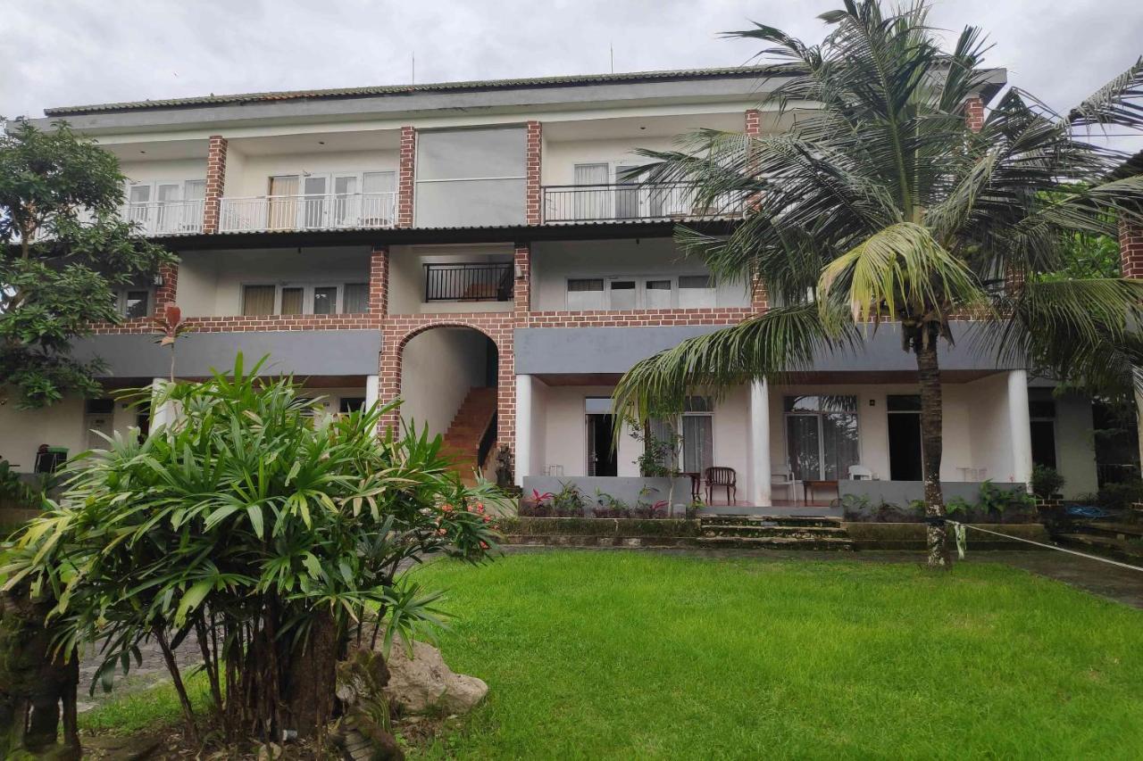 Pecatu Guesthouse Uluwatu  Ngoại thất bức ảnh
