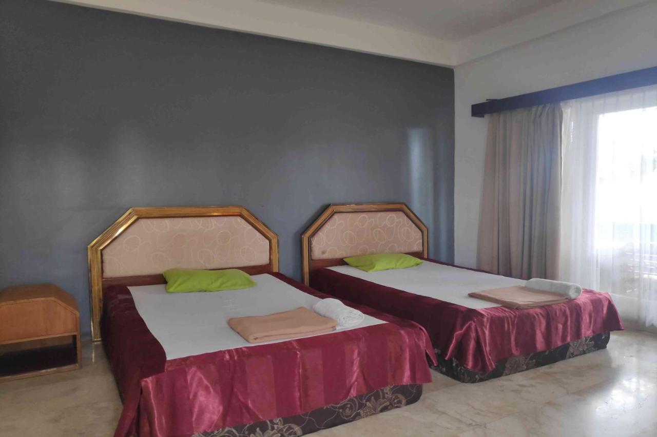 Pecatu Guesthouse Uluwatu  Ngoại thất bức ảnh