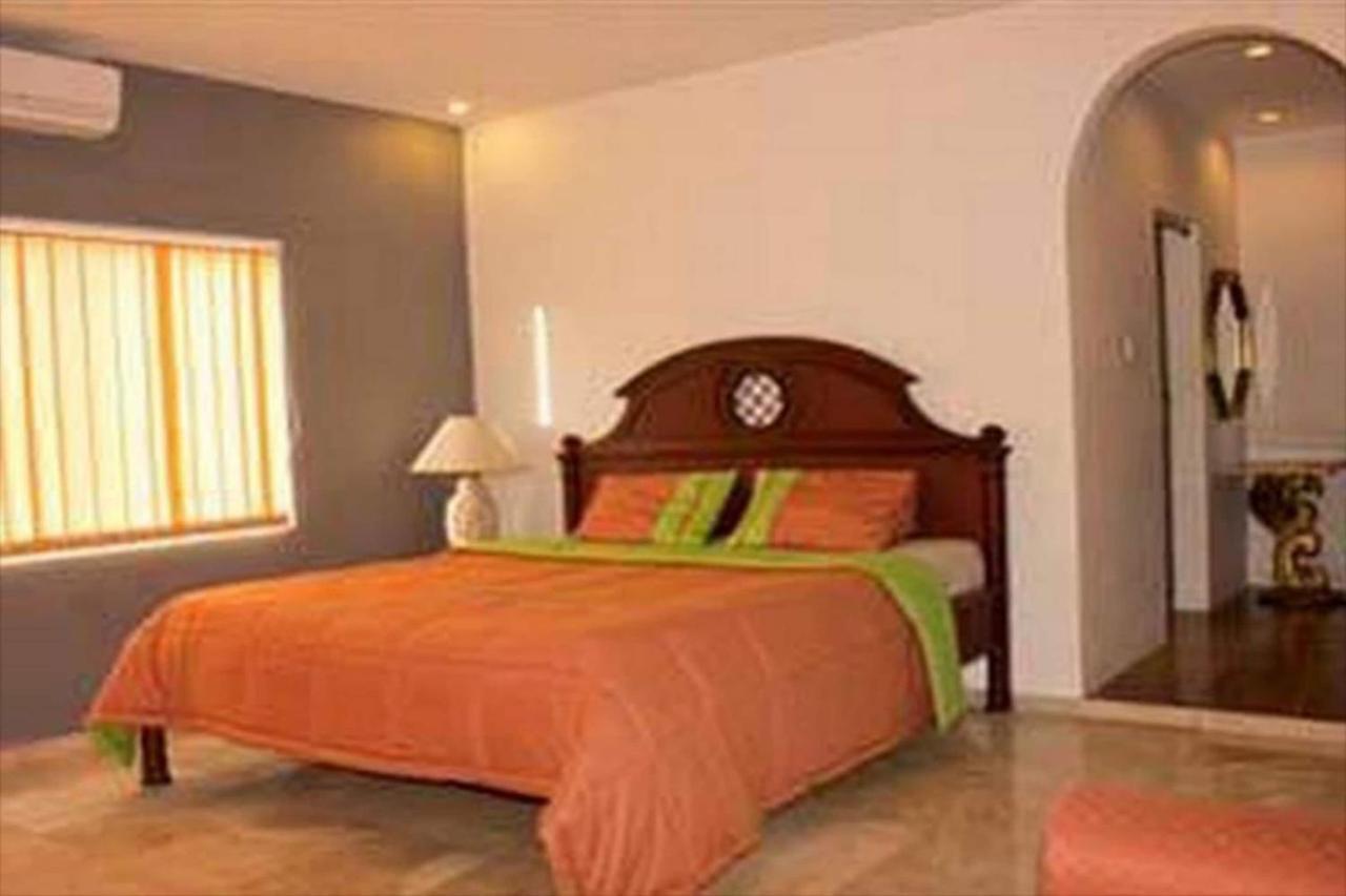 Pecatu Guesthouse Uluwatu  Ngoại thất bức ảnh