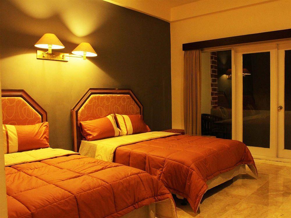 Pecatu Guesthouse Uluwatu  Ngoại thất bức ảnh