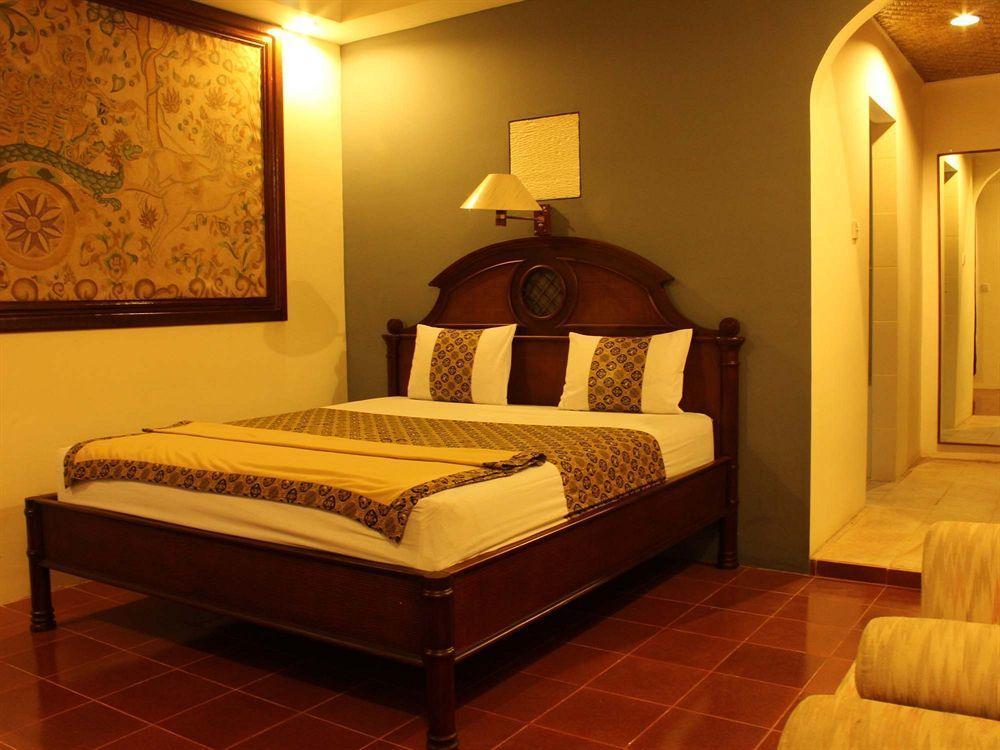 Pecatu Guesthouse Uluwatu  Ngoại thất bức ảnh