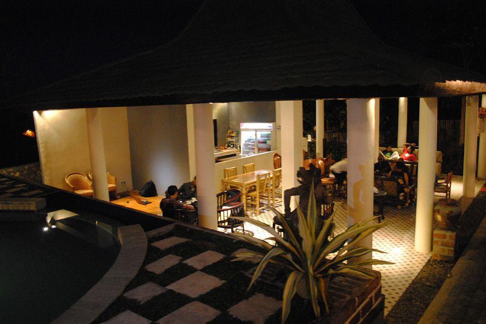Pecatu Guesthouse Uluwatu  Ngoại thất bức ảnh